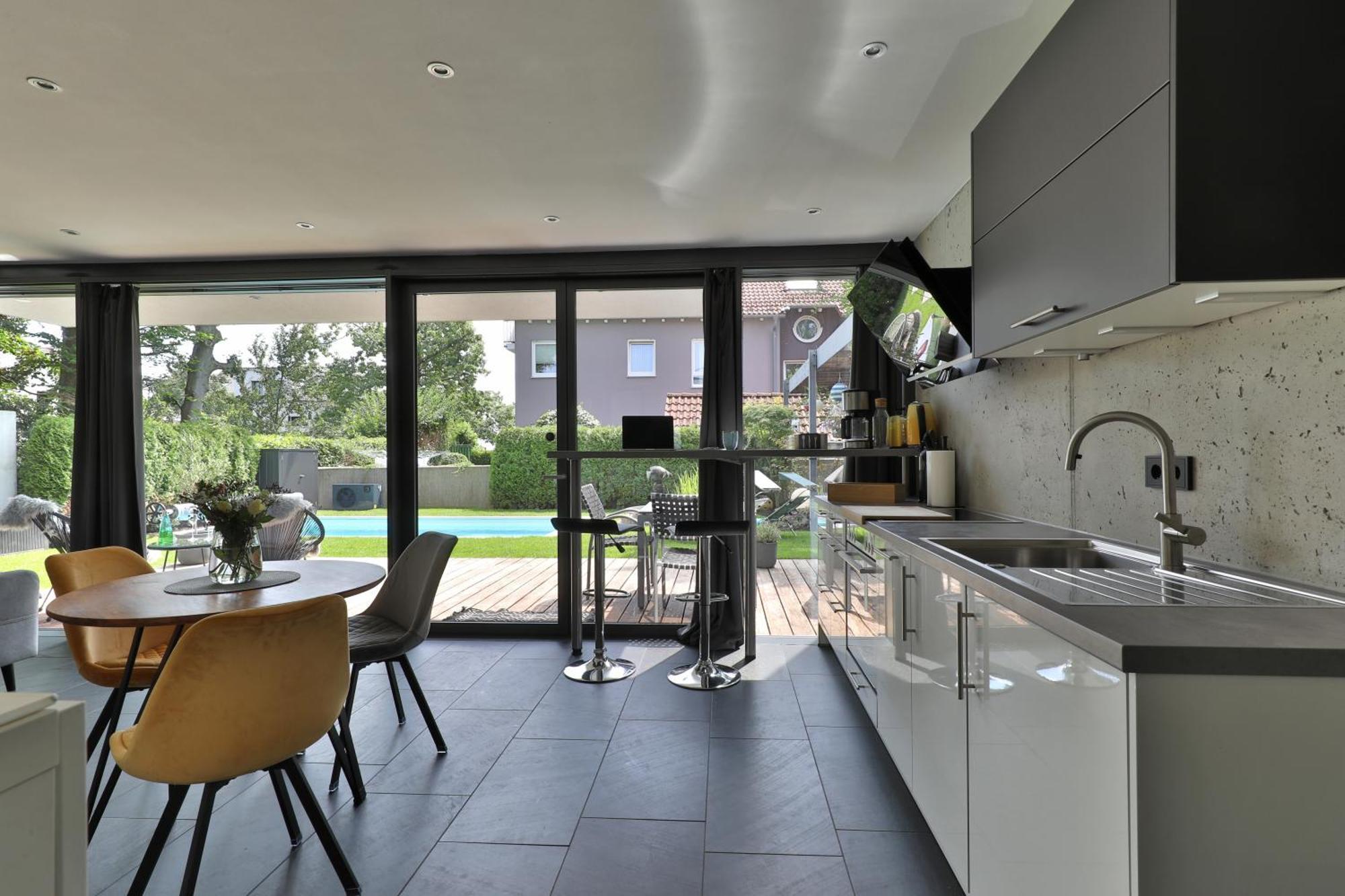 Modernes Studio-Apartment แกร์สโทเฟิน ภายนอก รูปภาพ
