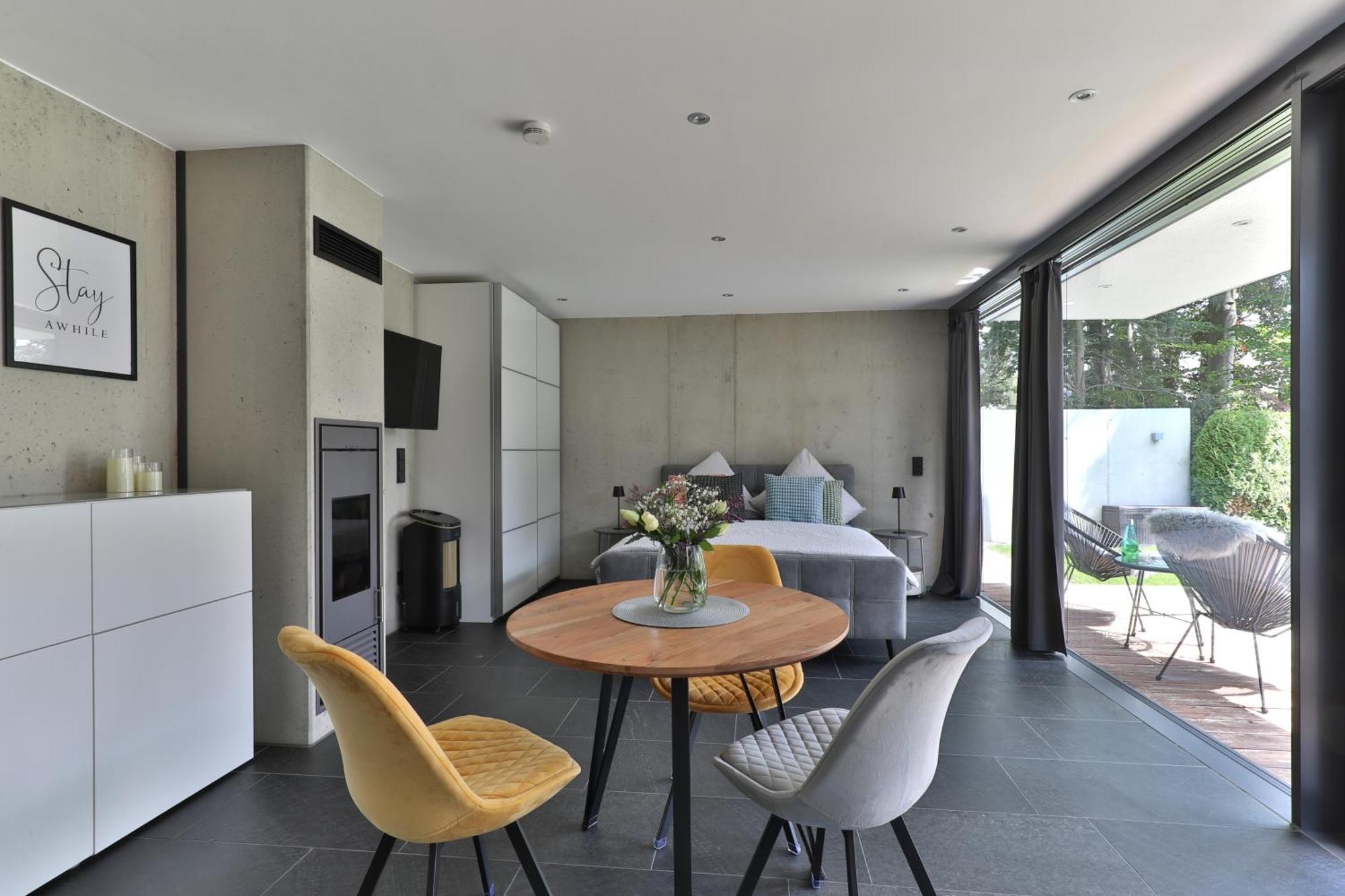 Modernes Studio-Apartment แกร์สโทเฟิน ภายนอก รูปภาพ
