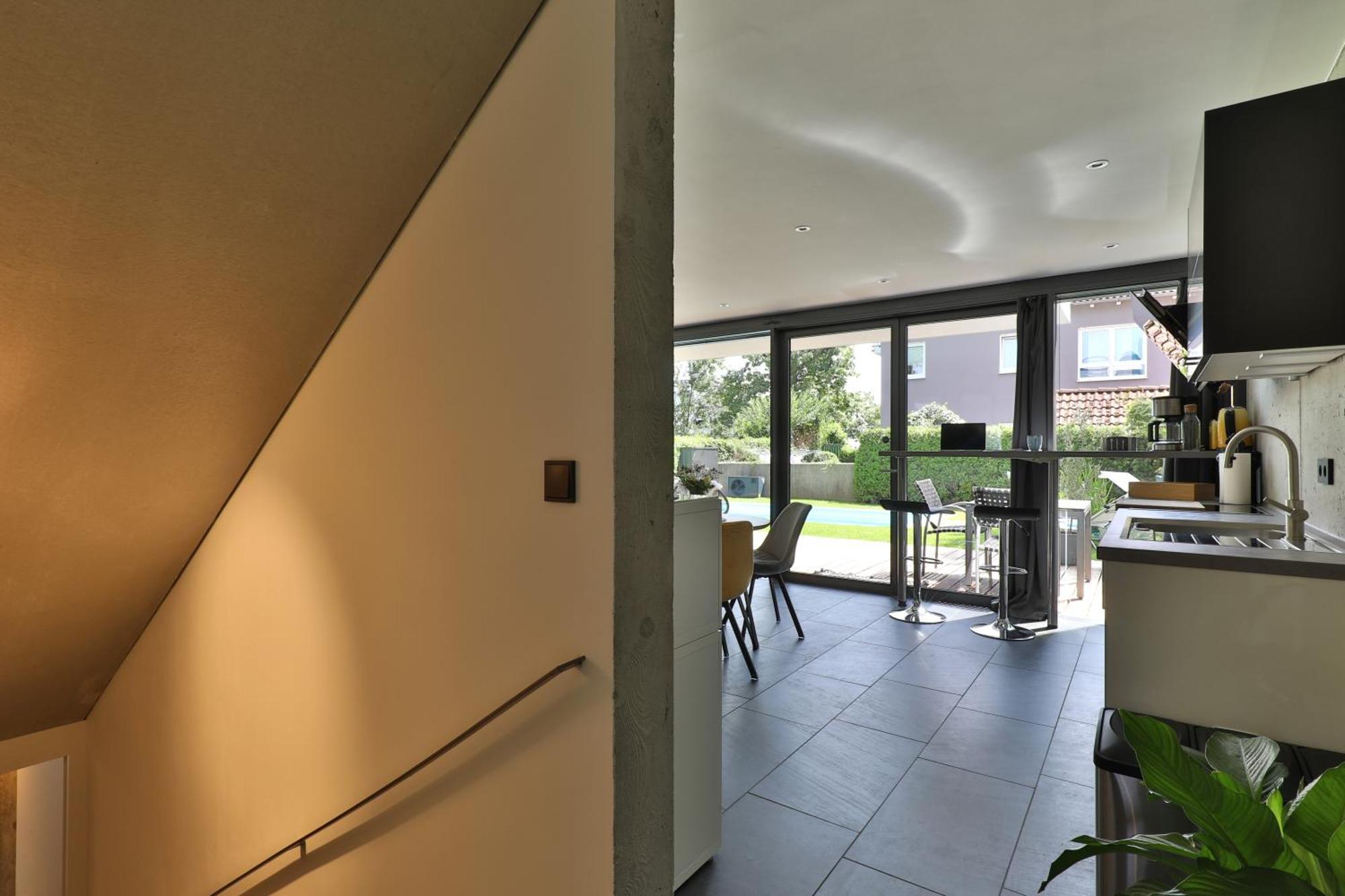 Modernes Studio-Apartment แกร์สโทเฟิน ภายนอก รูปภาพ